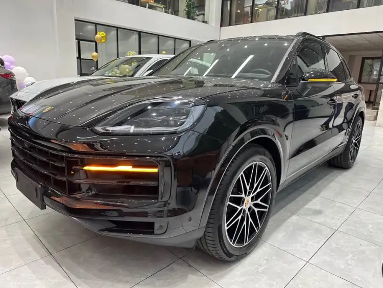 2025 Cayenne Cayenne 3.0T