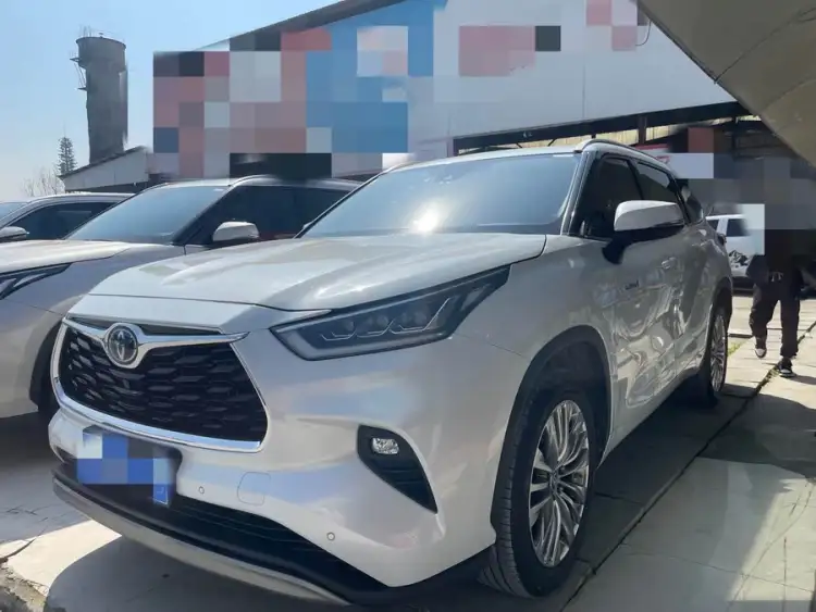 Highlander 2022 Hybrid 2.5L AWD Premium 7-Seater