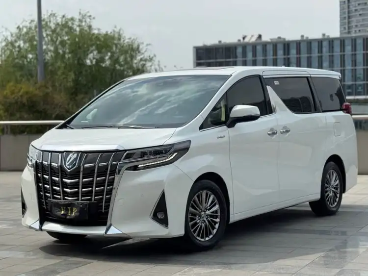 Elgrand 2021 Dual Engine 2.5L Premium Edition