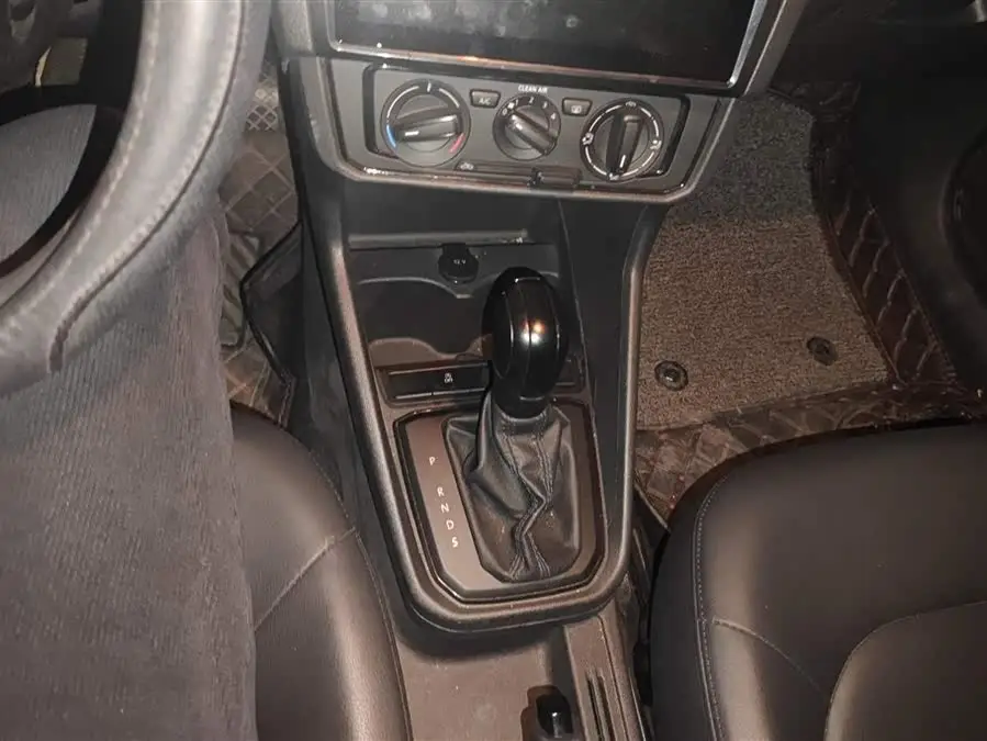 Santana 2021 1.5L Automatic Fashion Version