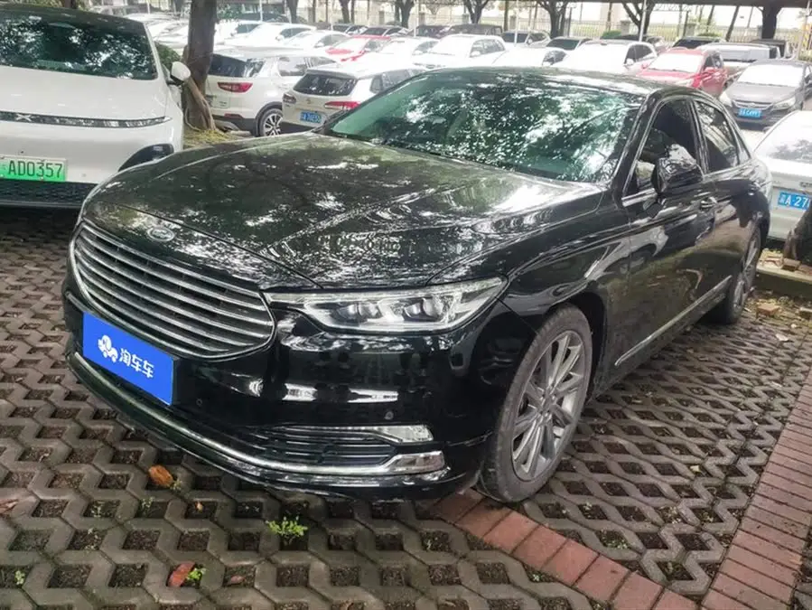 2019 Taurus EcoBoost 245 Premium