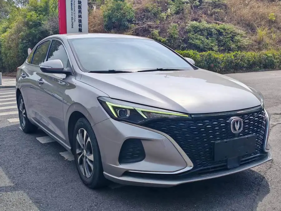 إيدونغ 2020 بلس بلو ويلي NE 1.4T GDI DCT بريميوم