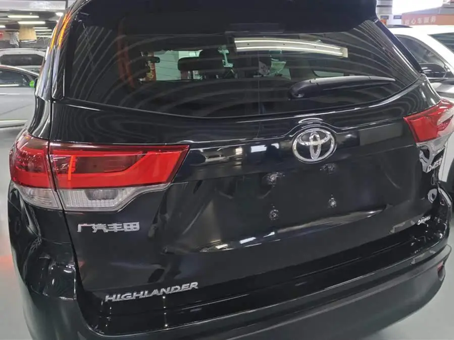 هايلاندر 2021 2.0T دفع رباعي فئة النخبة 7 مقاعد