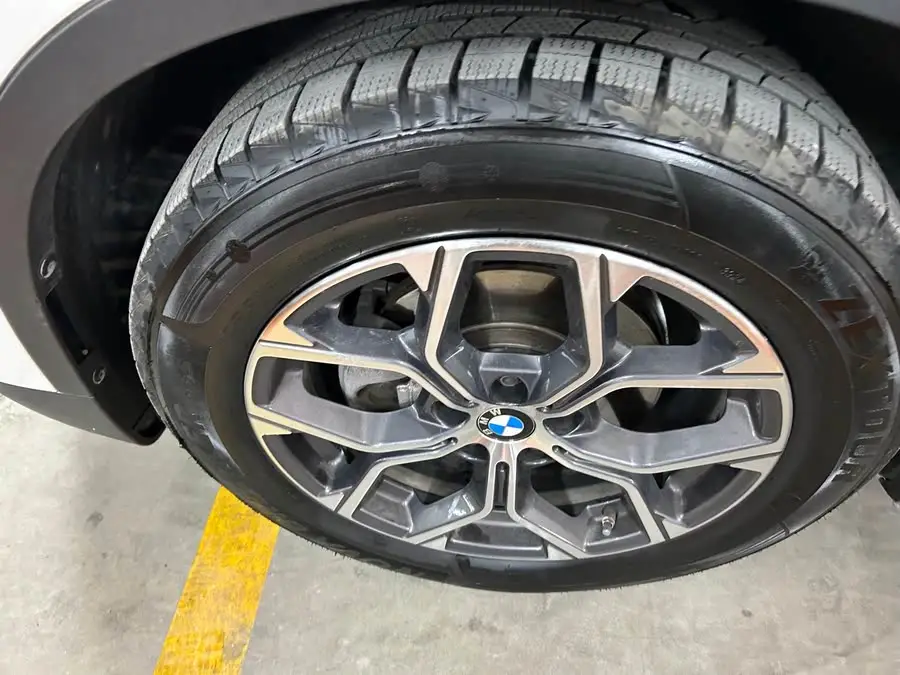 BMW X1 2021 sDrive20Li Luxury