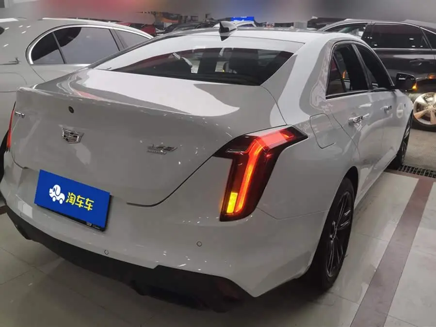 Cadillac CT4 2022 28T Luxury