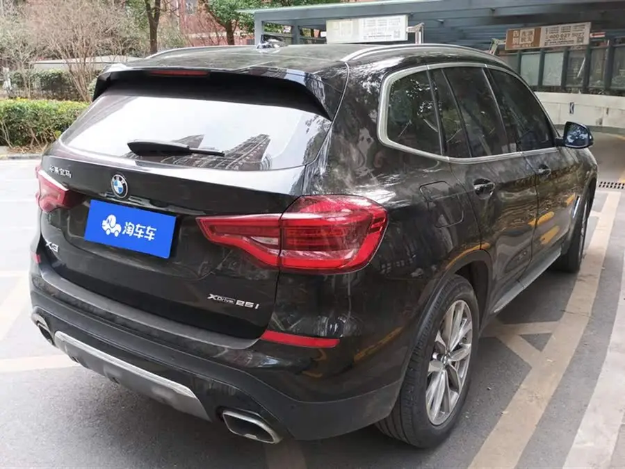 BMW X3 2021 xDrive25i Luxury Package