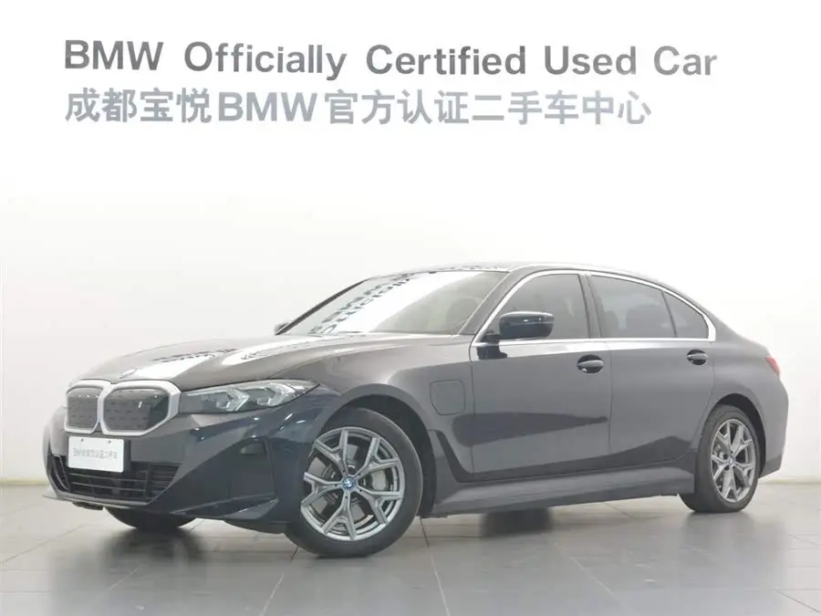 BMW i3 2022 eDrive 35 L