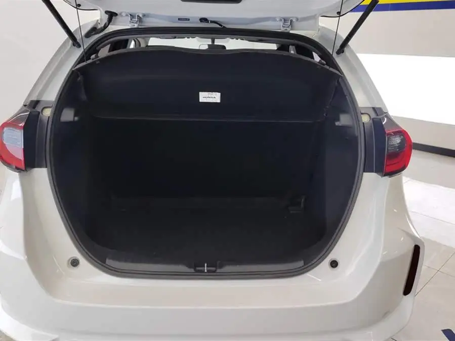 هوندا فيت 2021 1.5 لتر CVT إصدار تريند