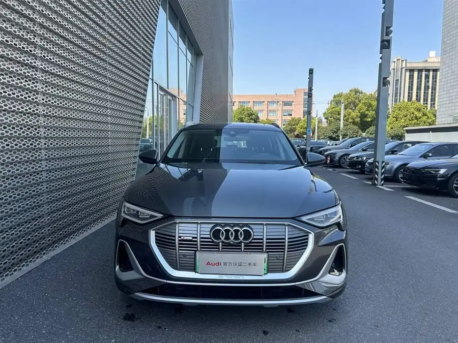 Audi e-tron 2021 50 quattro