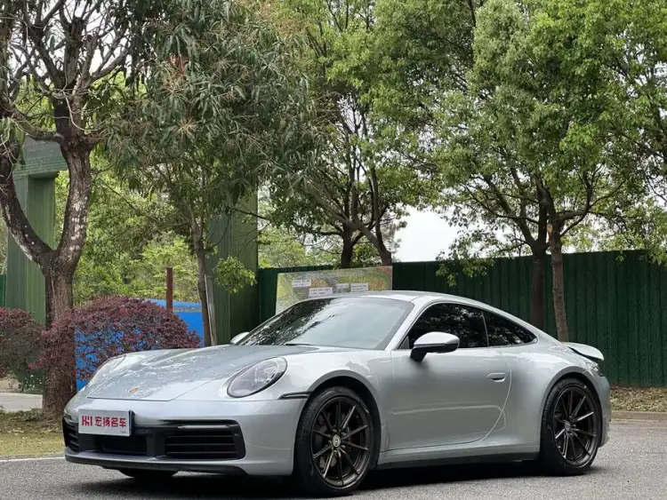 Porsche 911 2020 Carrera 3.0T