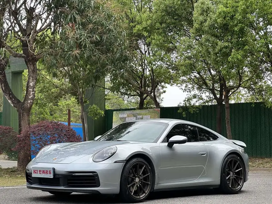 Porsche 911 2020 Carrera 3.0T