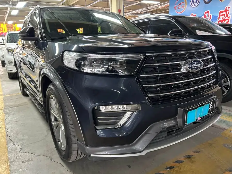 مستكشف 2020 EcoBoost 285 نسخة الاتجاه بالدفع الخلفي 7 مقاعد