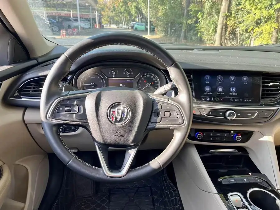 بيوك ريجال 2020 552T الفاخرة