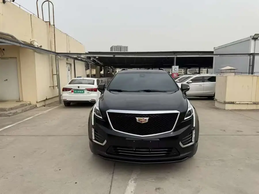 Cadillac XT5 2022 2.0T AWD Luxury (Hummingbird Edition)