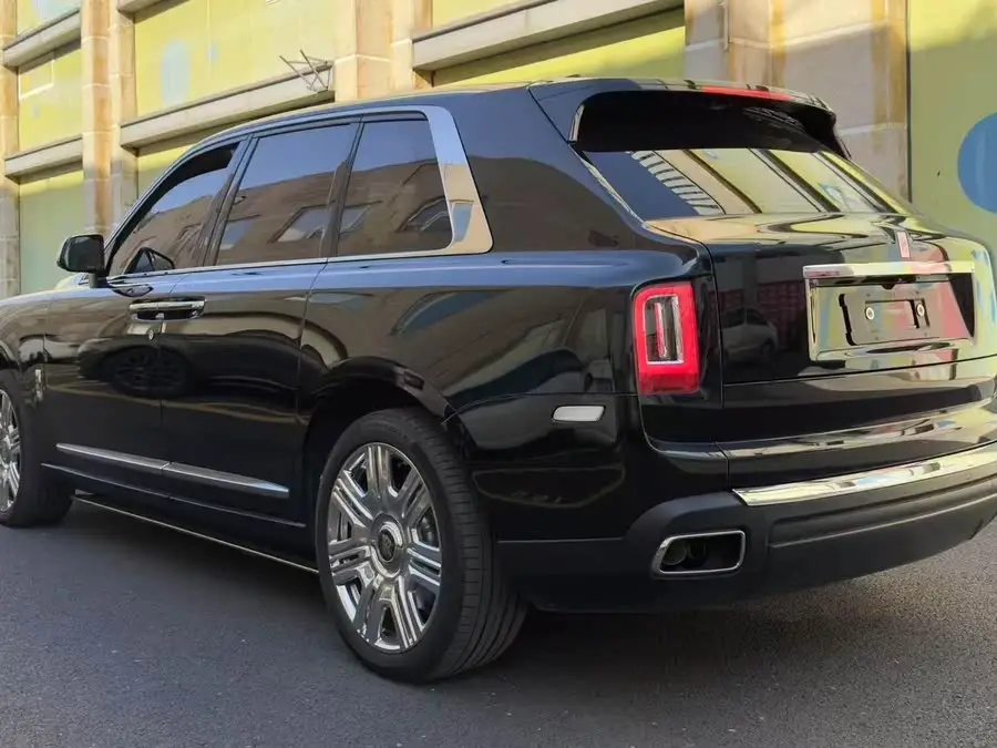 كولينان 2018 إصدار أربع مقاعد