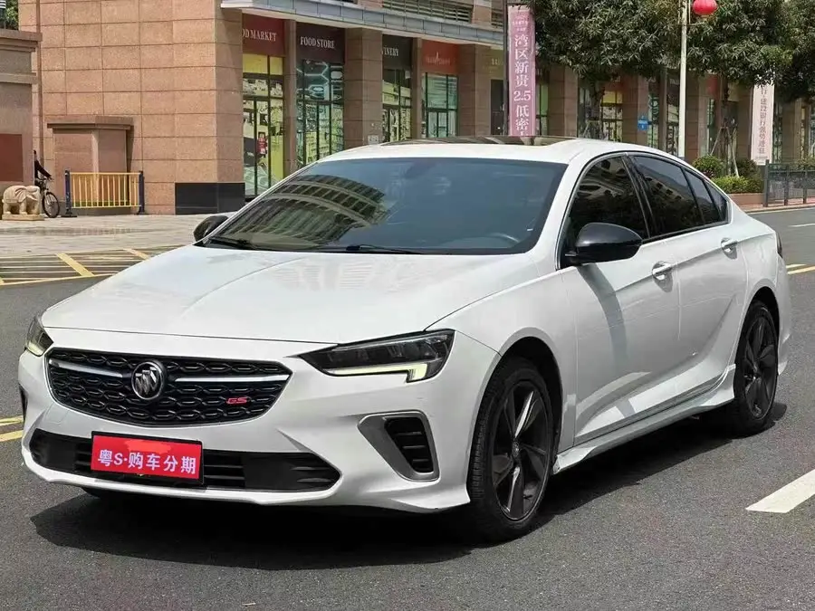 2021 بايك ريجال GS 28T النخبة