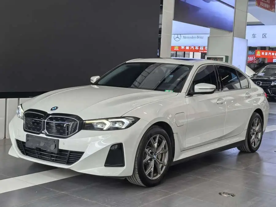 بي إم دبليو i3 2022 eDrive 35 L