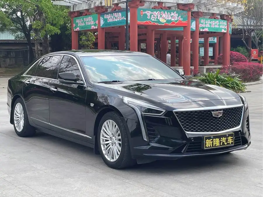 كاديلاك CT6 2021 28T الفاخرة