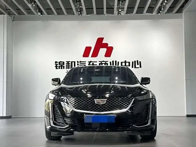 2023 Cadillac CT5 28T Luxury (Standard Edition)