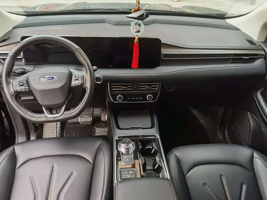 2021 Ford Edge PLUS EcoBoost 245 Two-Wheel Drive 豪锐型 7-Seater