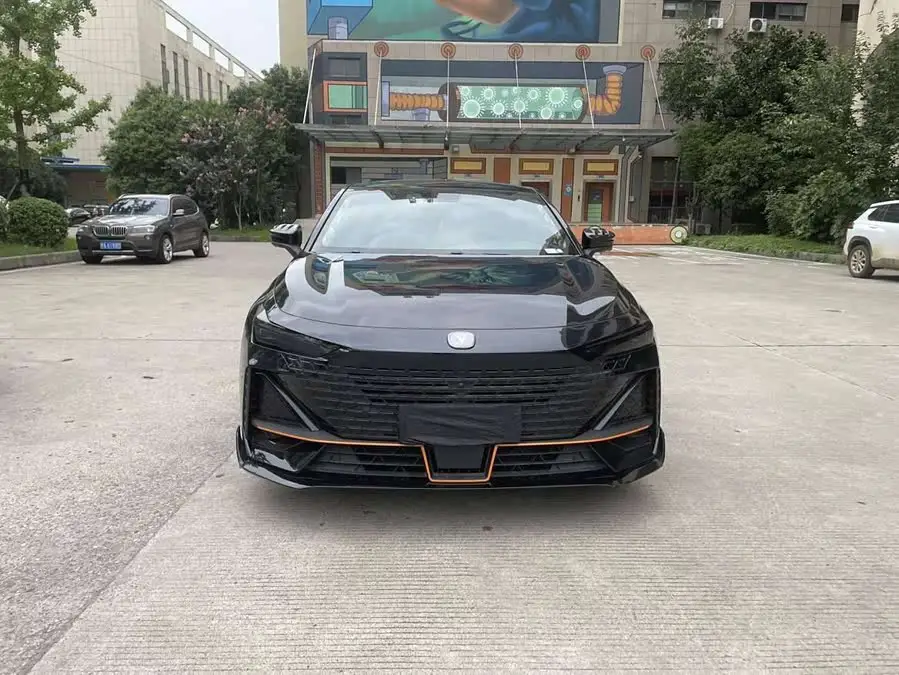 Changan UNI-V 2022 1.5T Sport Edition