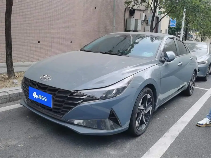 إيلانتر 2021 1.5 لتر CVT LUX إصدار مميز