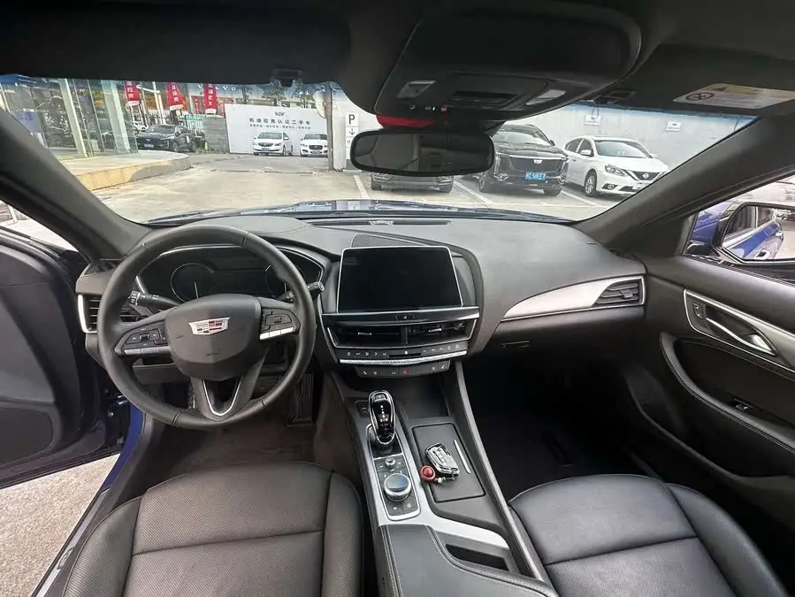 Cadillac CT5 2022 28T Luxury (Standard Version)