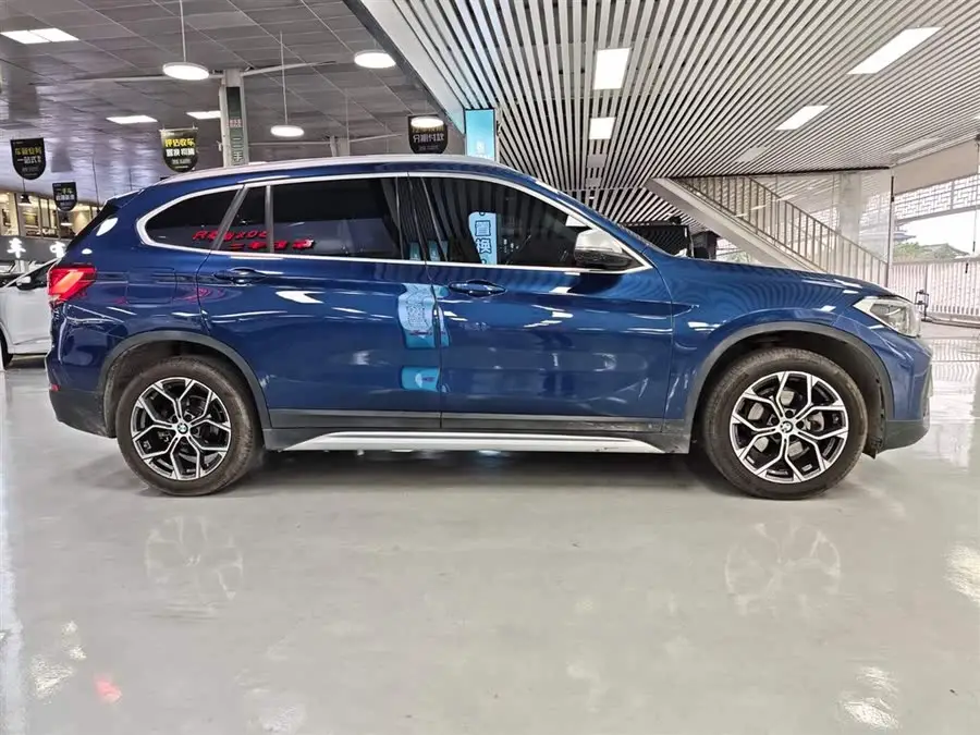 BMW X1 2022 sDrive20Li Luxury