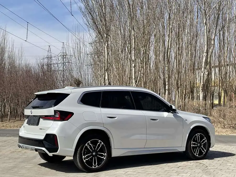 BMW X1 2023 xDrive25Li X Design Package