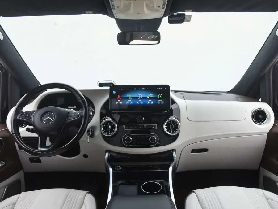 Vito 2021 2.0T Business Edition 7-seater