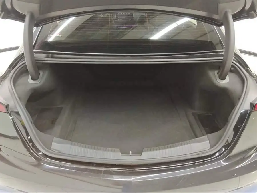 كاديلاك CT5 2022 28T الفاخرة