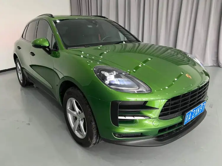 2021 Macan 2.0T