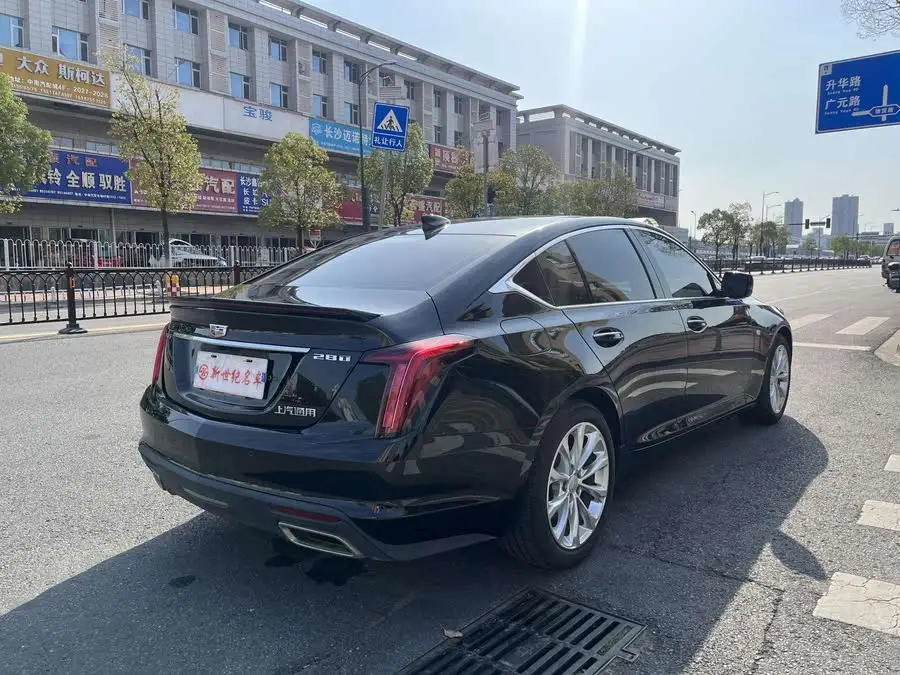 كاديلاك CT5 2021 28T الفاخرة
