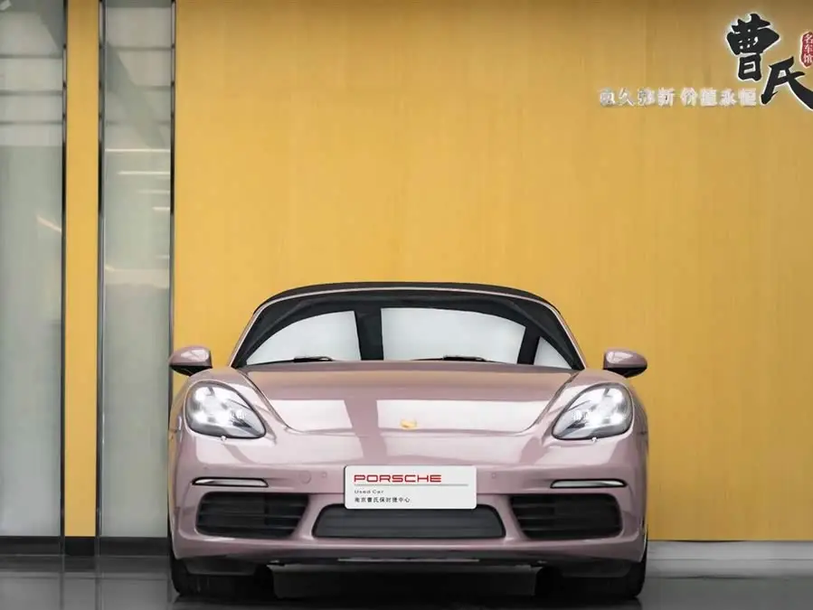 Porsche 718 2022 Model Boxster 2.0T