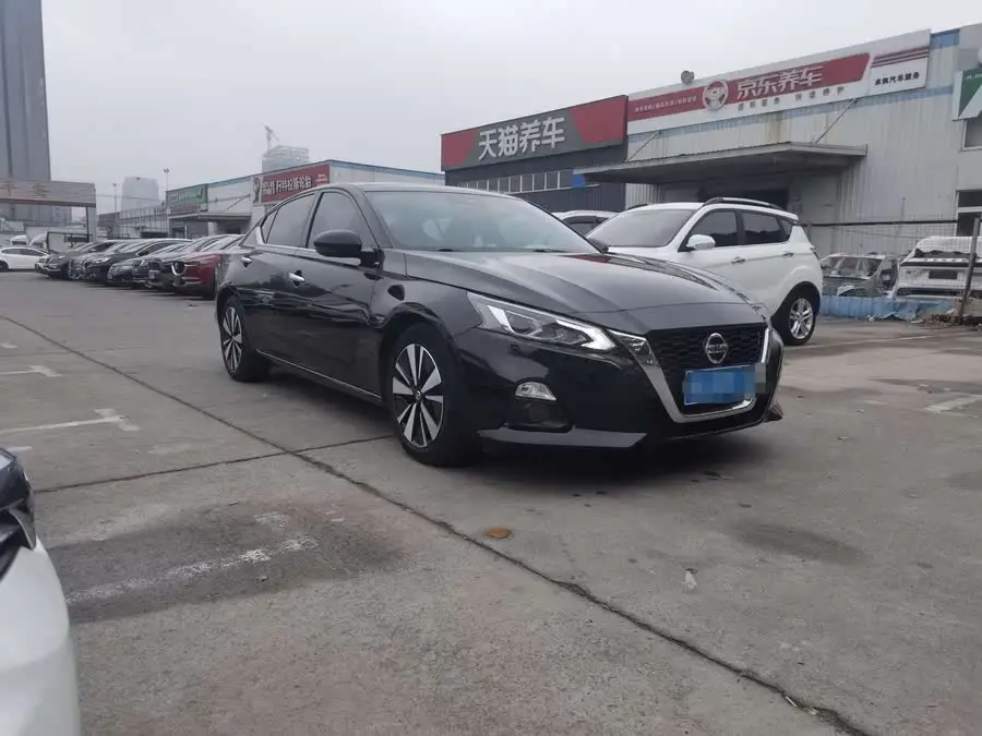 Teana 2021 2.0L XL Upper AD1 Intelligent Navigation Edition