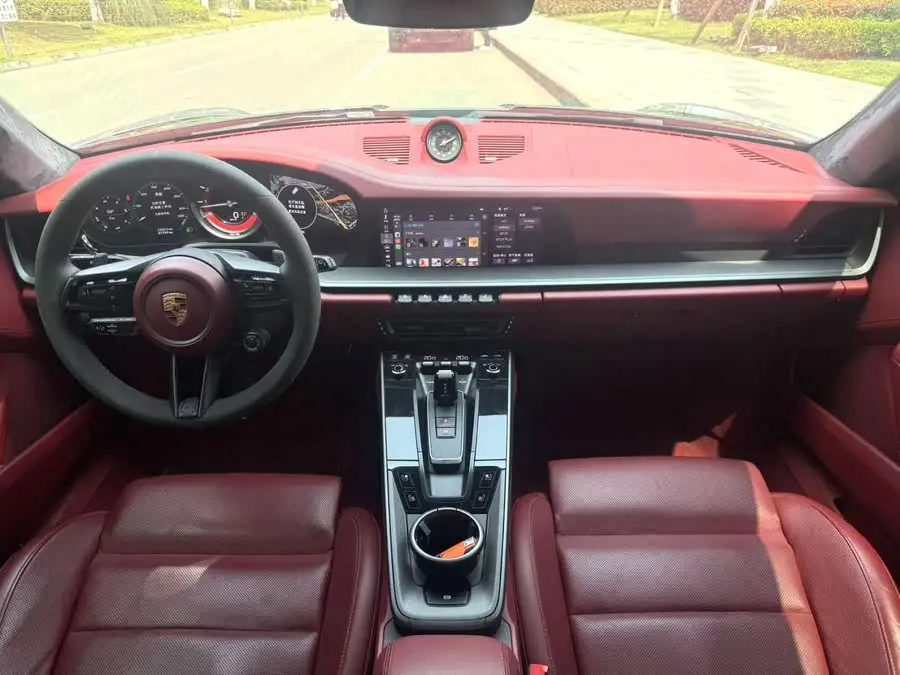 Porsche 911 2020 Carrera 3.0T