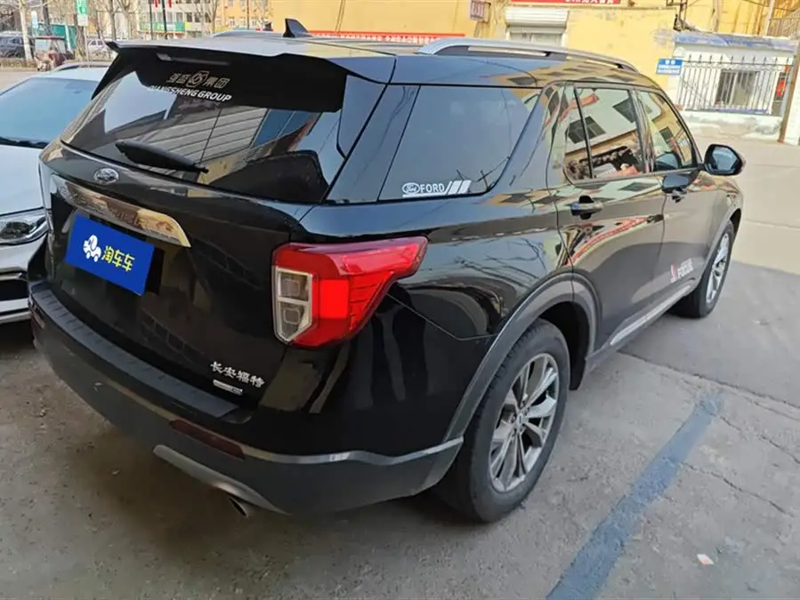 إكسبلورر 2020 إيكوبوست 285 4WD إصدار تريند 7 مقاعد