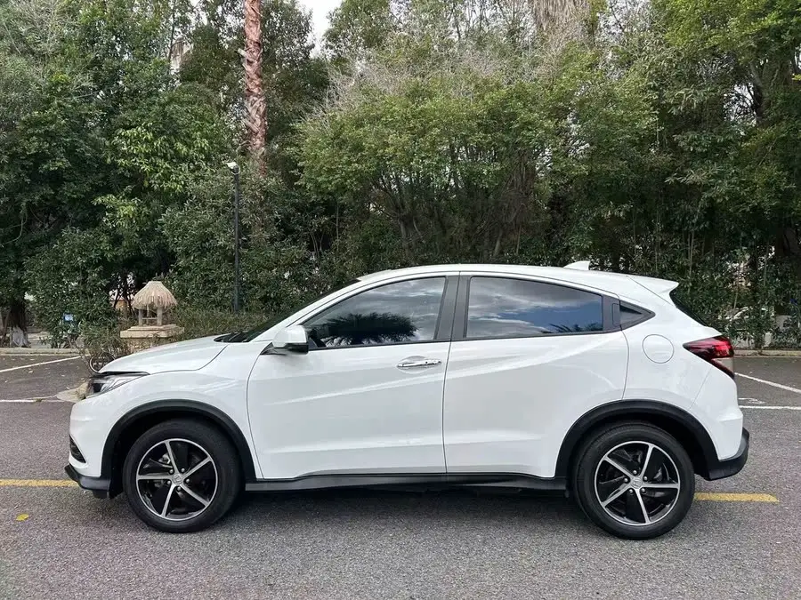 2020 Honda Vezel 1.5L CVT Pioneer Edition