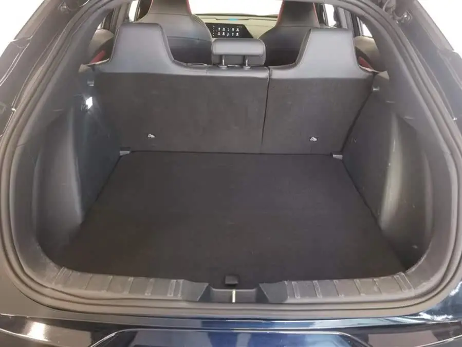 شانغهاي UNI-T 2020 1.5T علمي