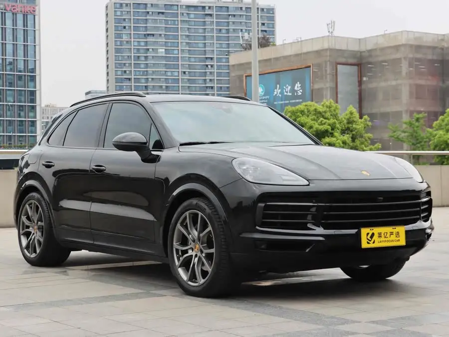 2023 Cayenne Cayenne 3.0T Platinum Edition