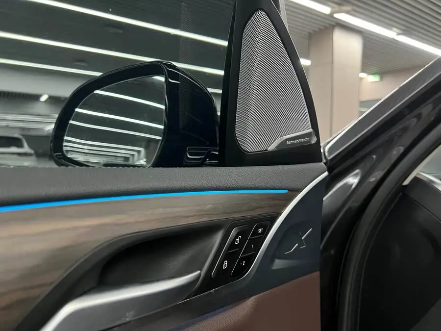 BMW X3 2022 xDrive30i Leading Model M Sports Package