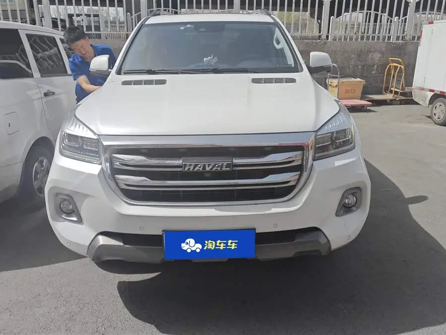 Haval H9 2020 2.0T Gasoline 4WD Premium 5-Seater