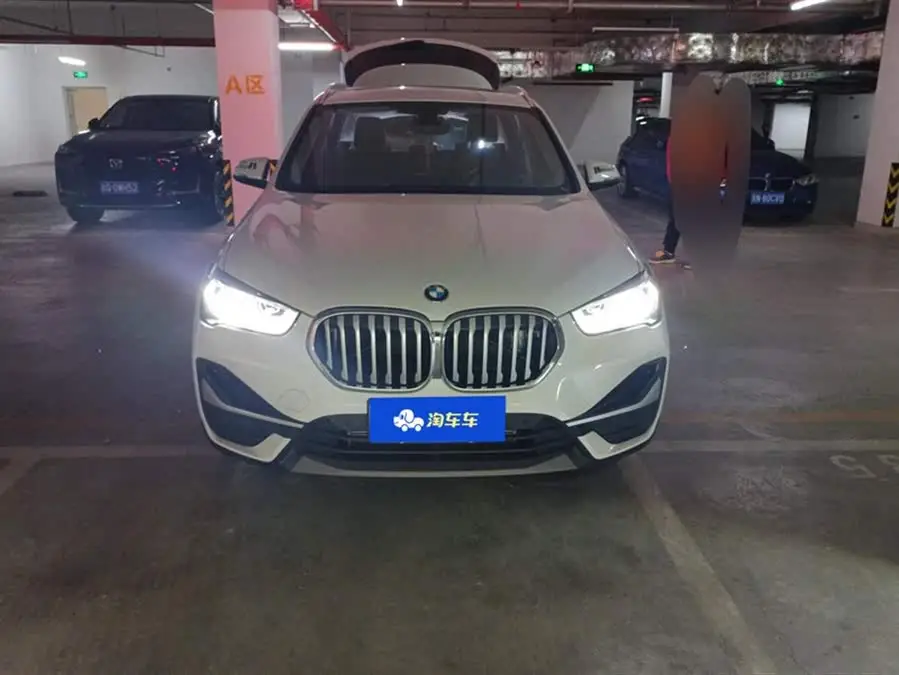 BMW X1 2022 sDrive25Li Leading Edition