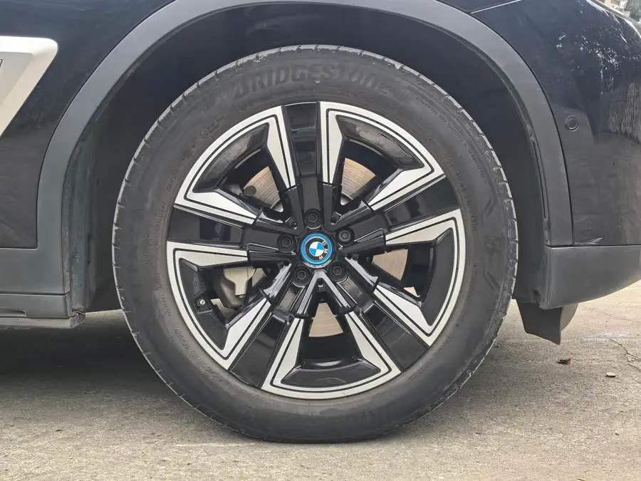 BMW iX3 2021 Facelift Luxury Edition