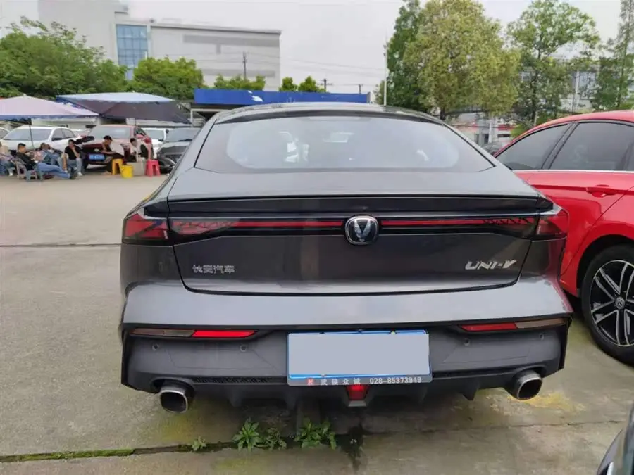 Changan UNI-V 2022 1.5T Premium