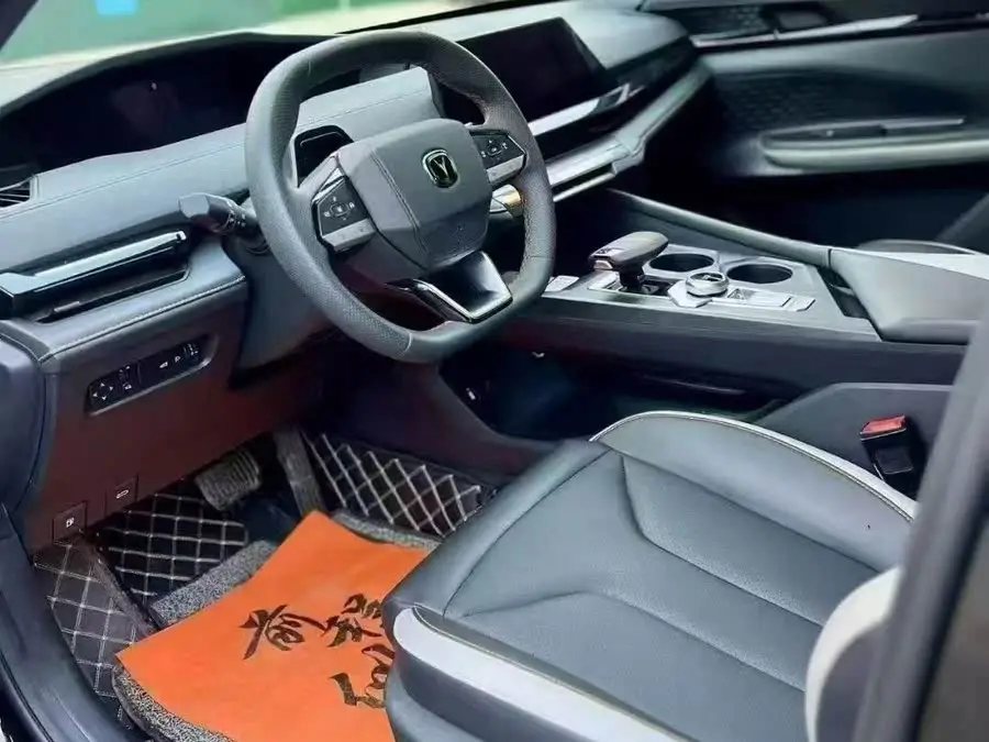 Changan UNI-V 2023 1.5T Sport Version