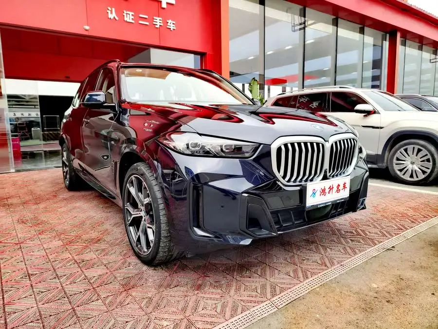 BMW X5 2023 xDrive 30Li Luxury M Sport Night Package