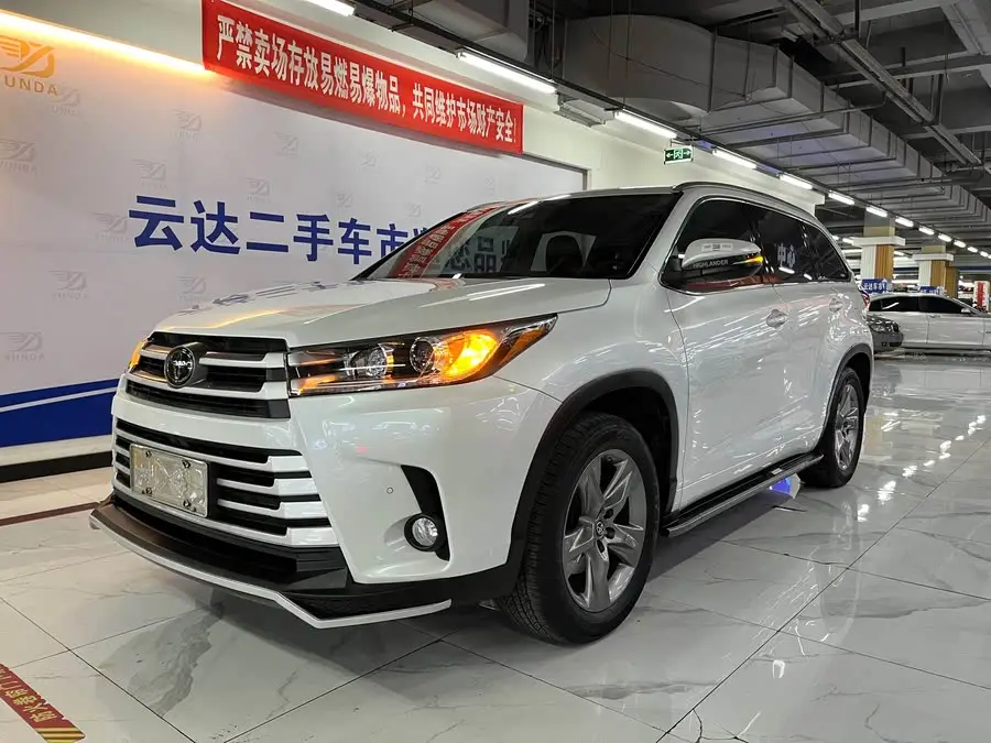 هايلاندر 2018 2.0T دفع رباعي فئة فاخرة 7 مقاعد معيار وطني VI