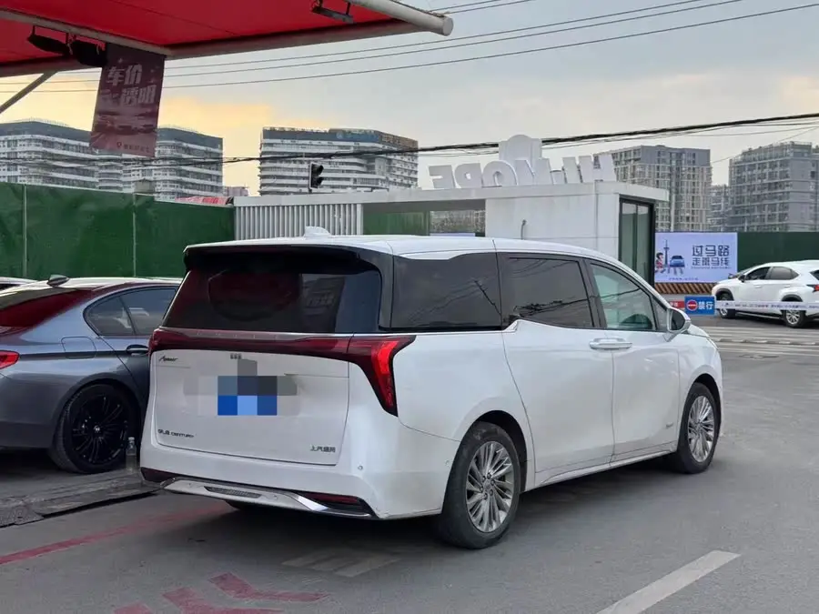 نسخة يونس 2023 من القرن 2.0T بستة مقاعد