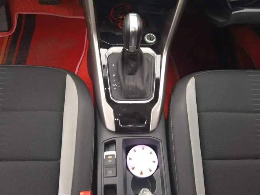 T-ROC 2021 Model 280 TSI DSG Two-Wheel Drive Elite Intelligent Connectivity Edition